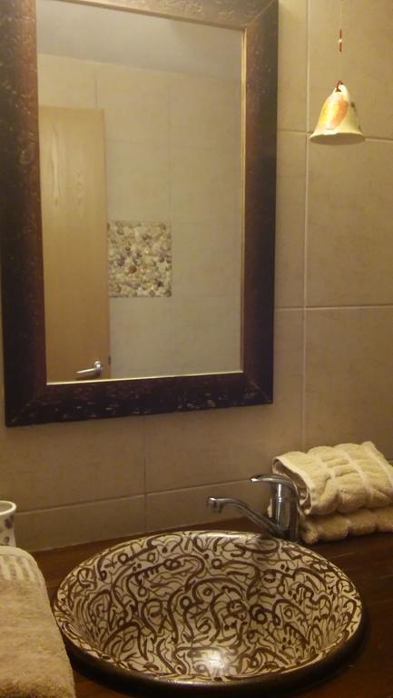 Ha'Bait Ba'Kfar Guesthouse Bruchim Qela' Alon Room photo