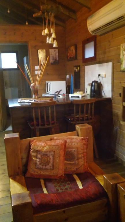 Ha'Bait Ba'Kfar Guesthouse Bruchim Qela' Alon Room photo
